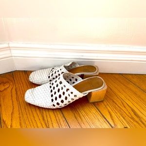 LOQ heeled sandal Myles